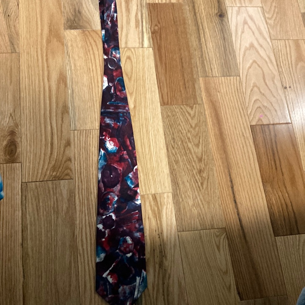 Sazzari burgundy, blue and red pattern tie